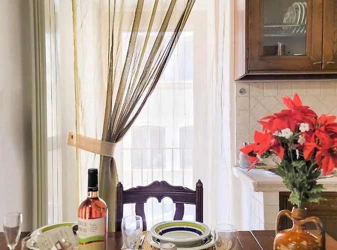 Tatiana - Historic House 酒店